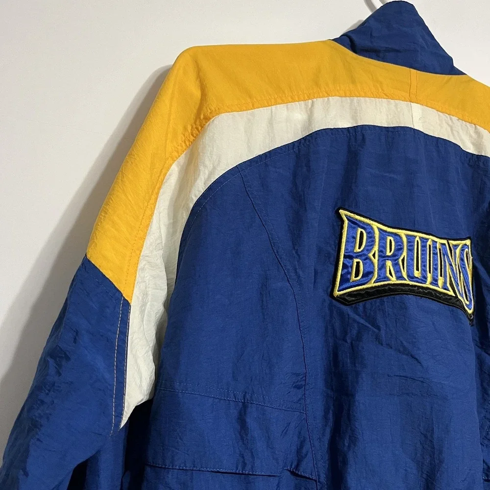 Vintage Reebok UCLA Bruins Nylon Full Zip Windbreaker Jacket unisex MEDIUM Blue